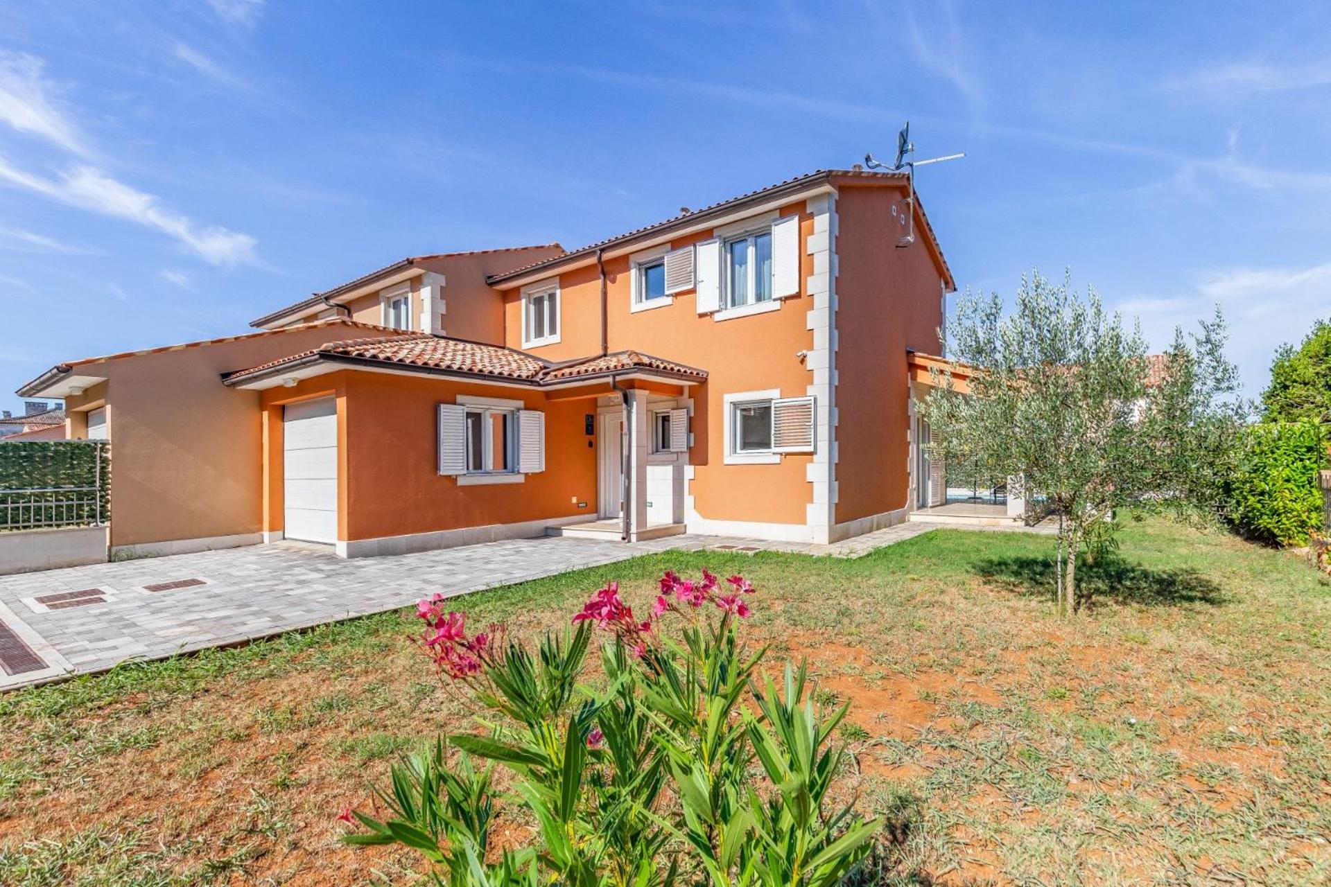 Villas Lotus With Pool And Jacuzzi Пула Екстер'єр фото