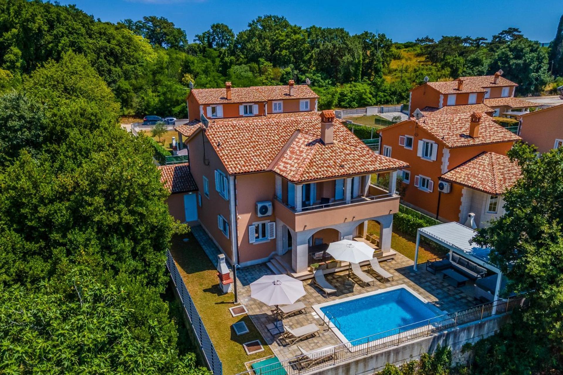 Villas Lotus With Pool And Jacuzzi Пула Екстер'єр фото