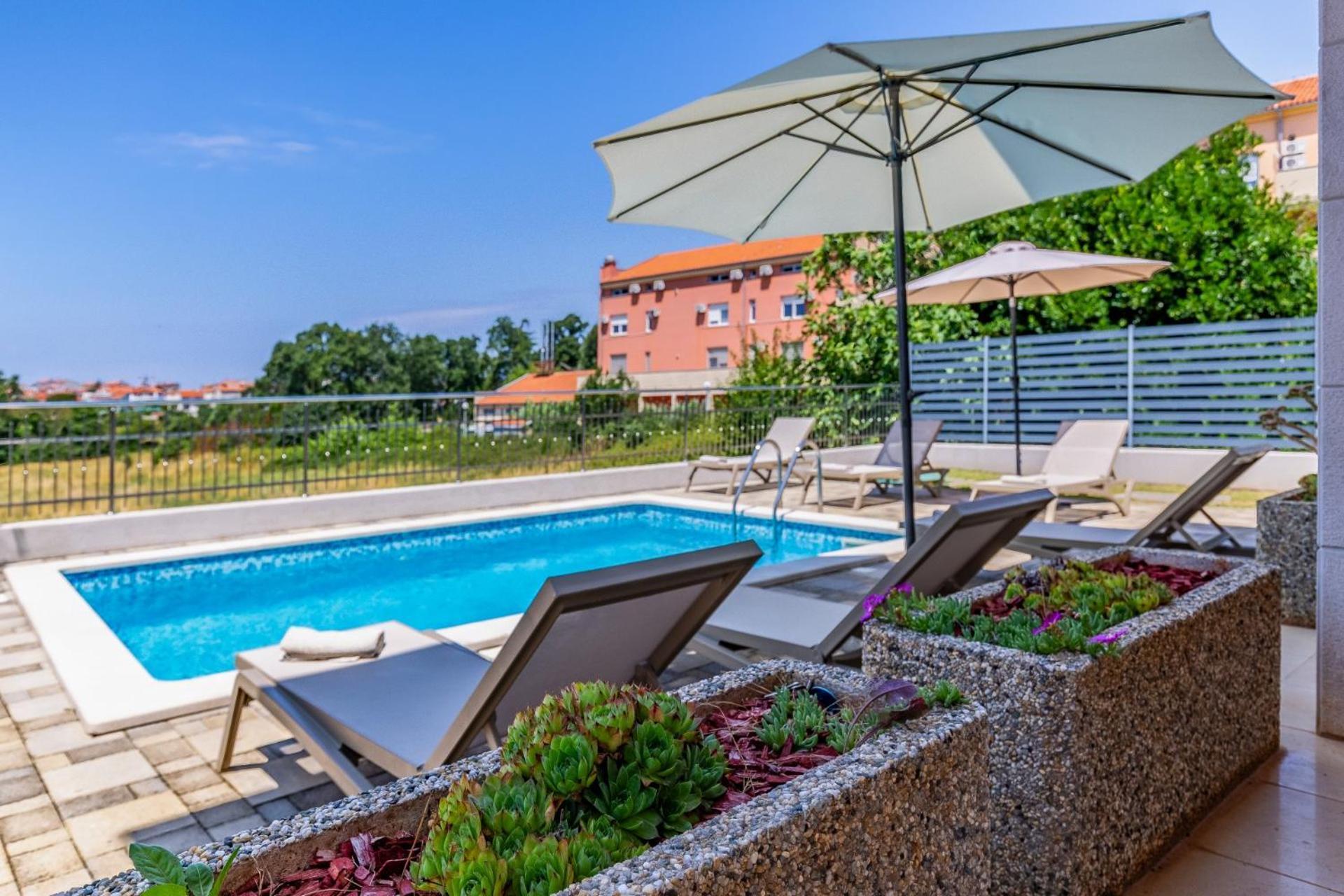 Villas Lotus With Pool And Jacuzzi Пула Екстер'єр фото