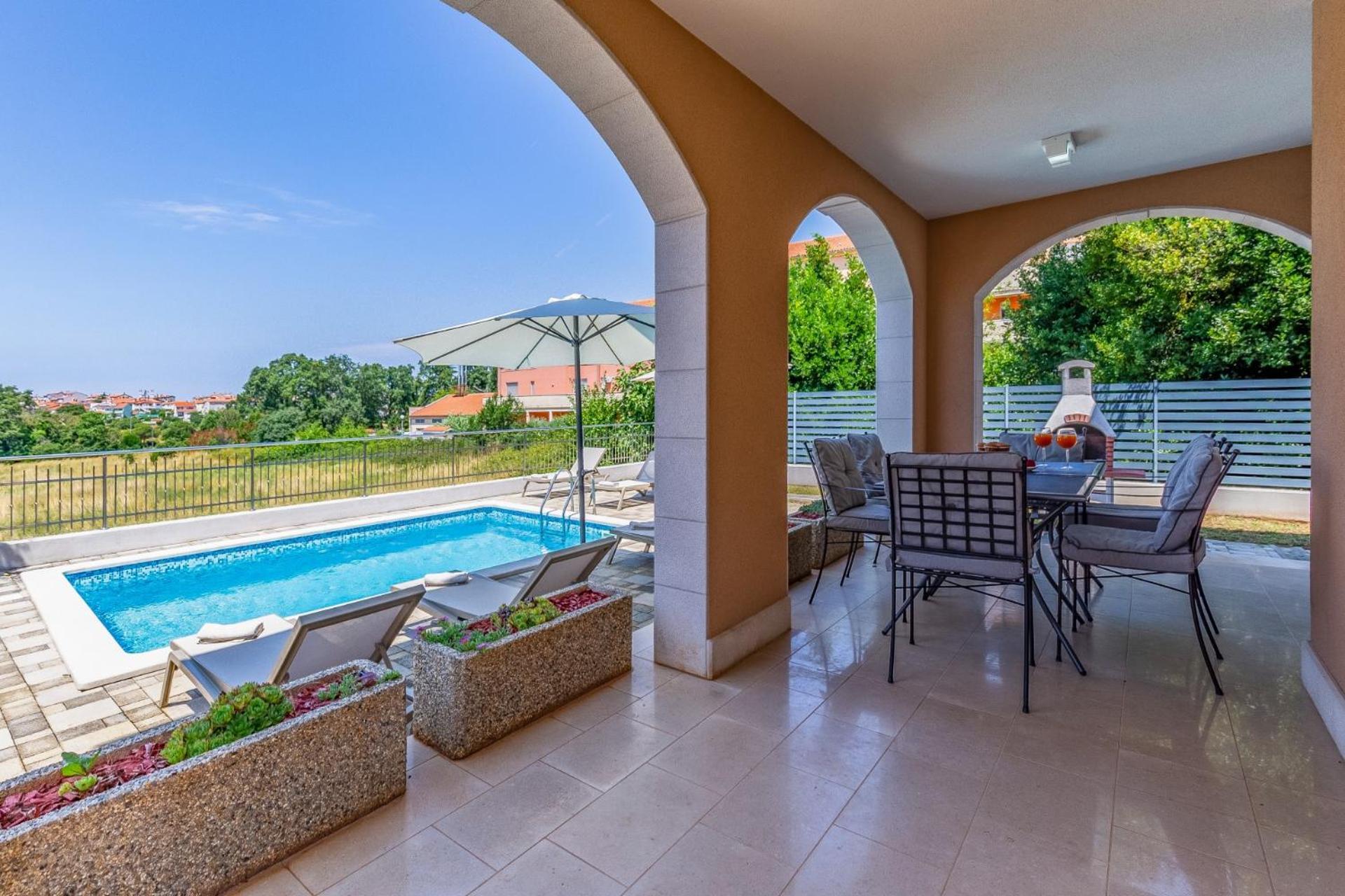 Villas Lotus With Pool And Jacuzzi Пула Екстер'єр фото